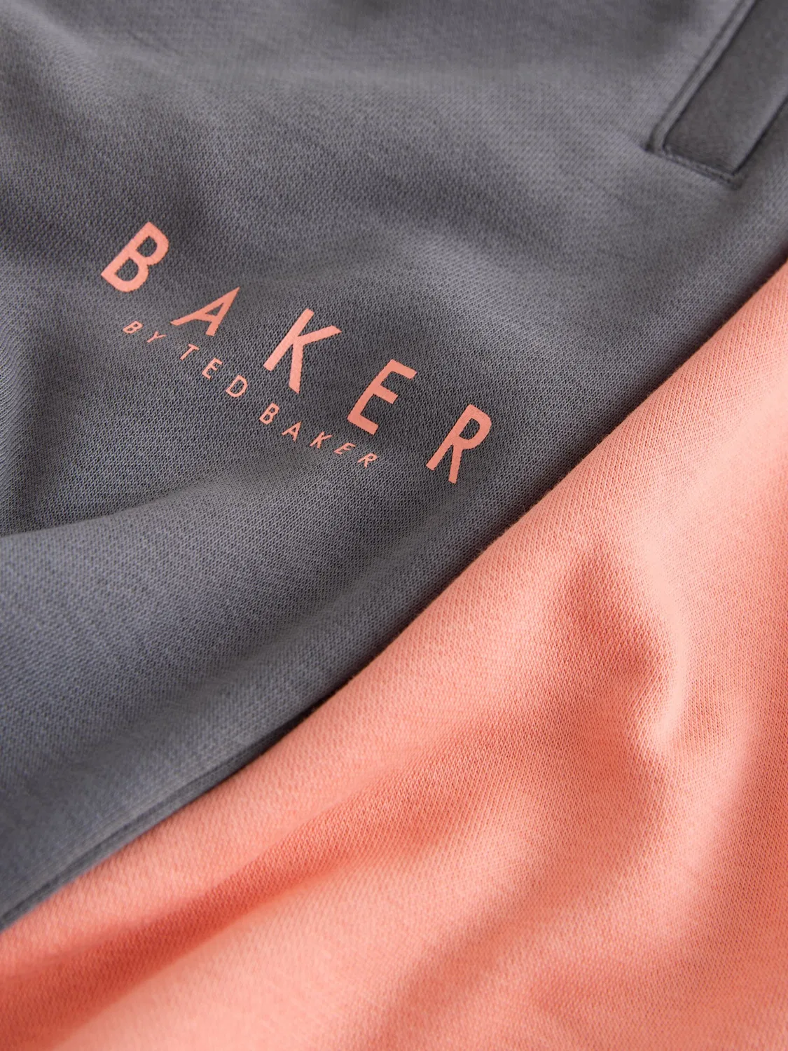 Спортивный костюм Baker by Ted Baker серого цвета — фото 3