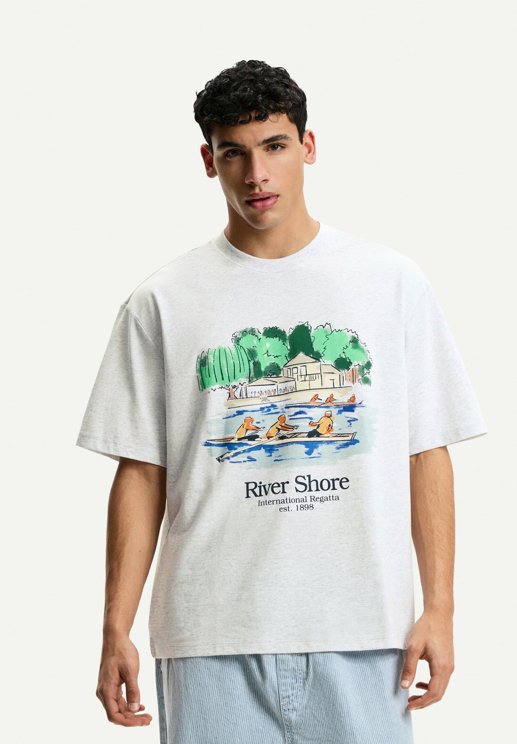 

Футболка с принтом SHORT SLEEVE Bershka, темно-серый