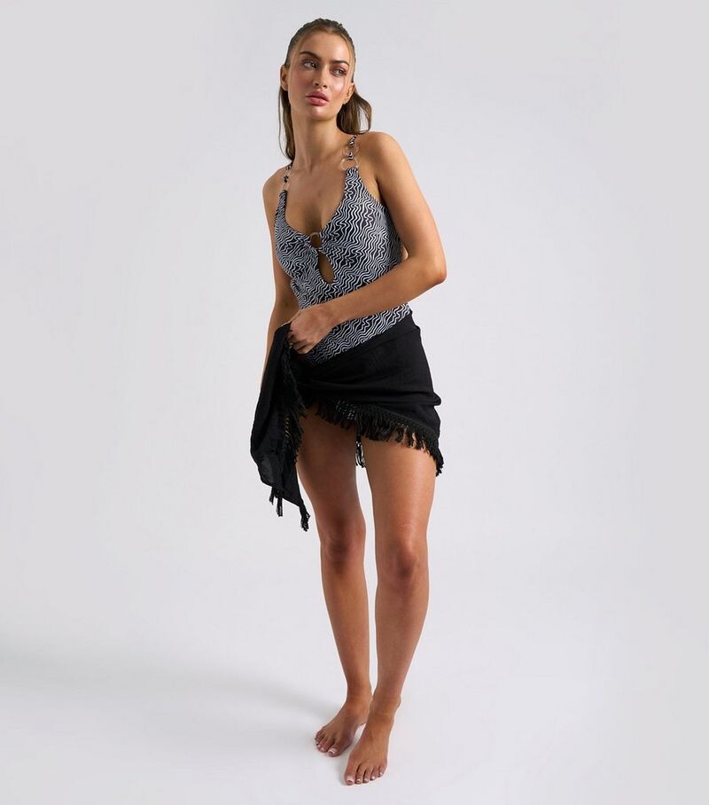 

Саронг Urban Bliss Crinkle Beach Urban Bliss, черный