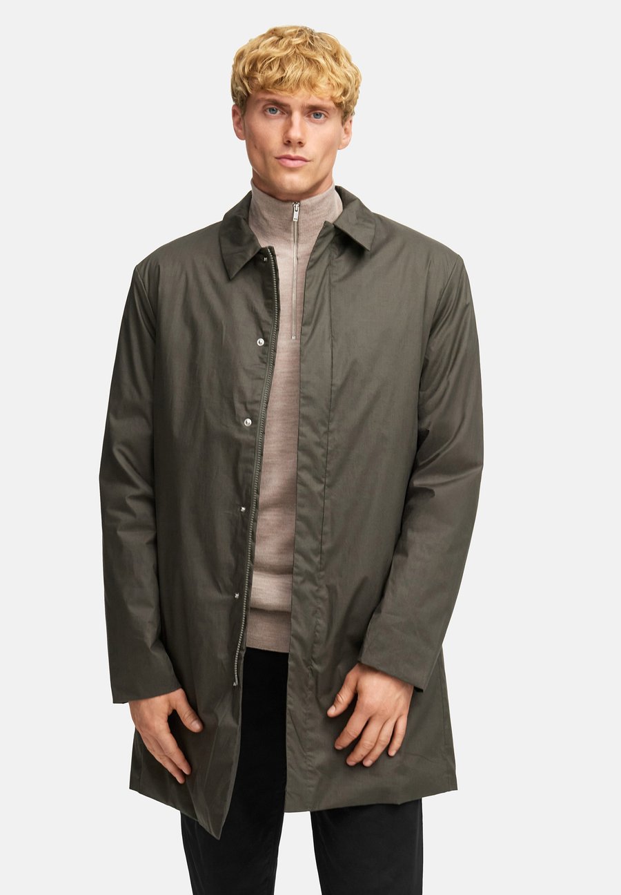 

Пальто Kronstadt CANE PADDED CAR, Urban Green/Metallic Green