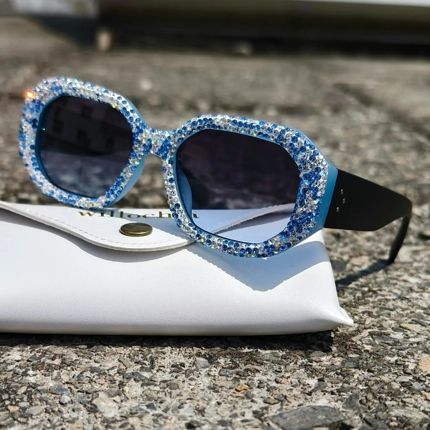 

Солнцезащитные очки Willochra с кристаллами и стразами для женщин, сверкающие многоугольные очки, модные блестящие солнцезащитные очки с бриллиантами, Blue