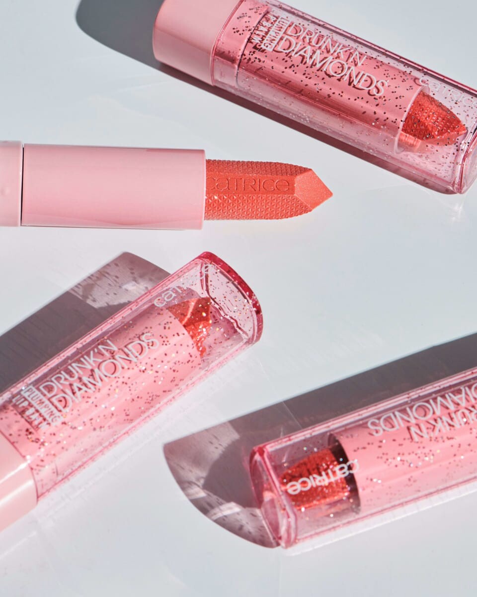Catrice drunk n diamonds plumping lip balm. Catrice drunk n diamonds plumping lip balm. Catrice, бальзам-плампер для губ drunk'n diamonds plumping lip balm. Catrice, бальзам-плампер для губ drunk'n diamonds plumping lip balm. Бальзам для губ drunk'n diamonds plumping 010.