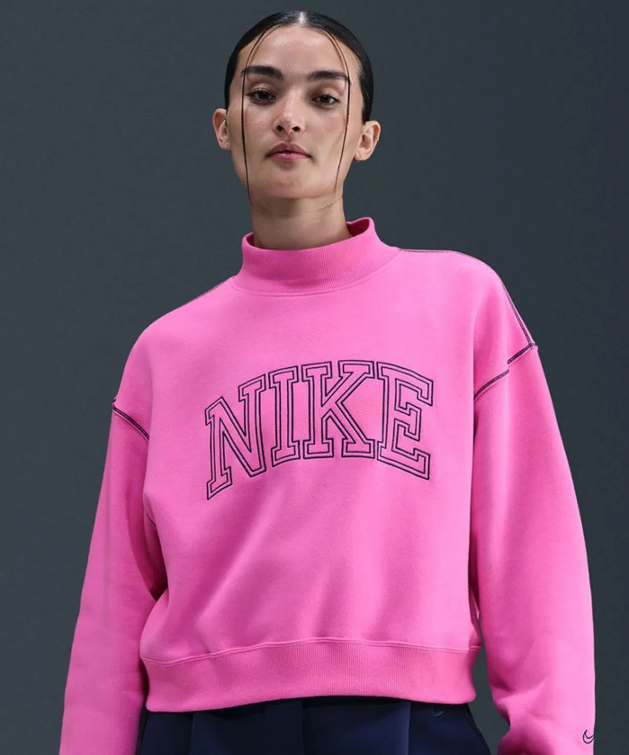 Свитшот женский Nike Sportswear Phoenix Fleece Mock Neck, оверсайз, розовый