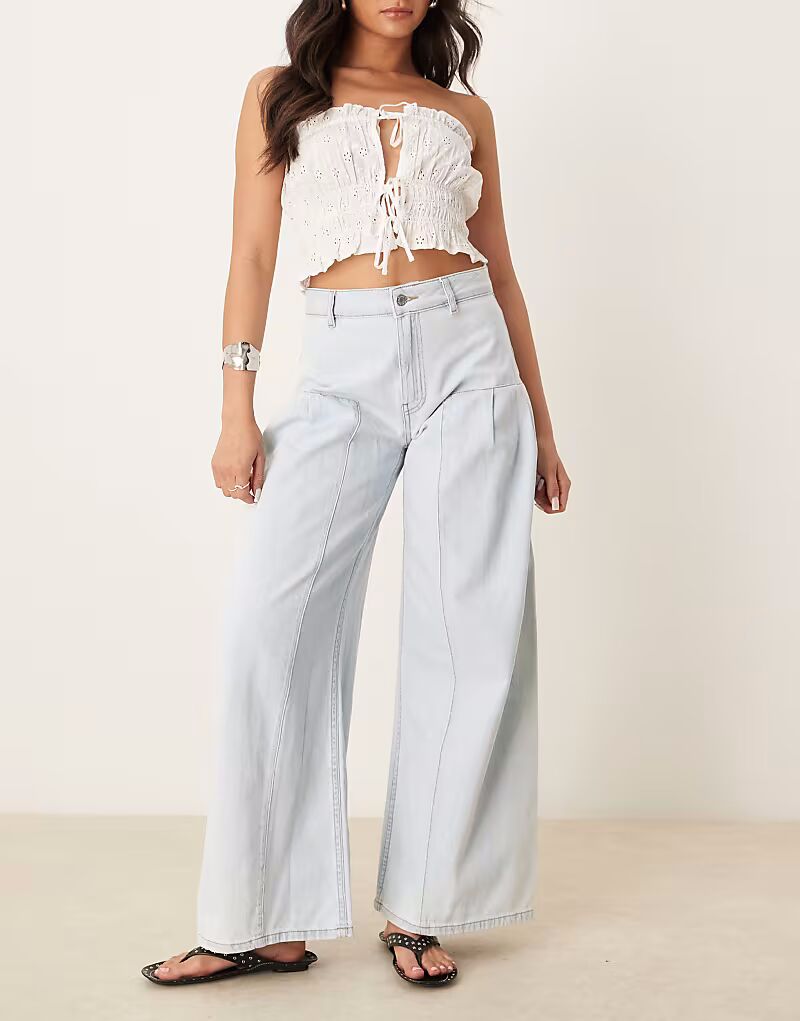 

Джинсы ASOS DESIGN широкие со складками, светло-синего цвета