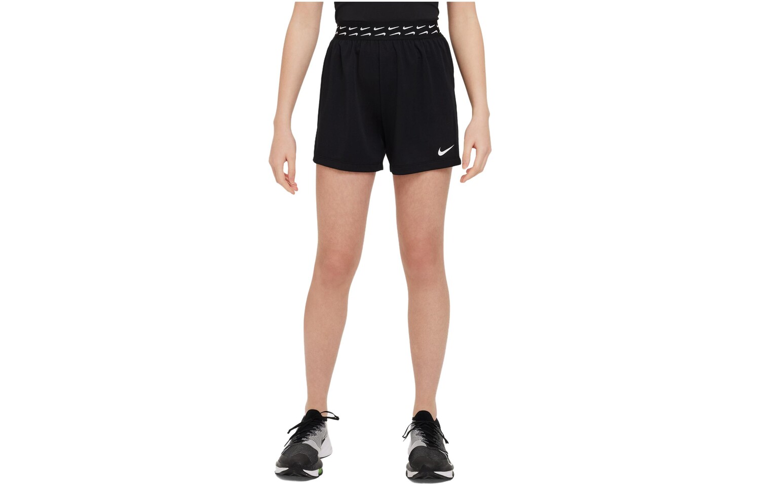 

Дети Шорты Nike, черный