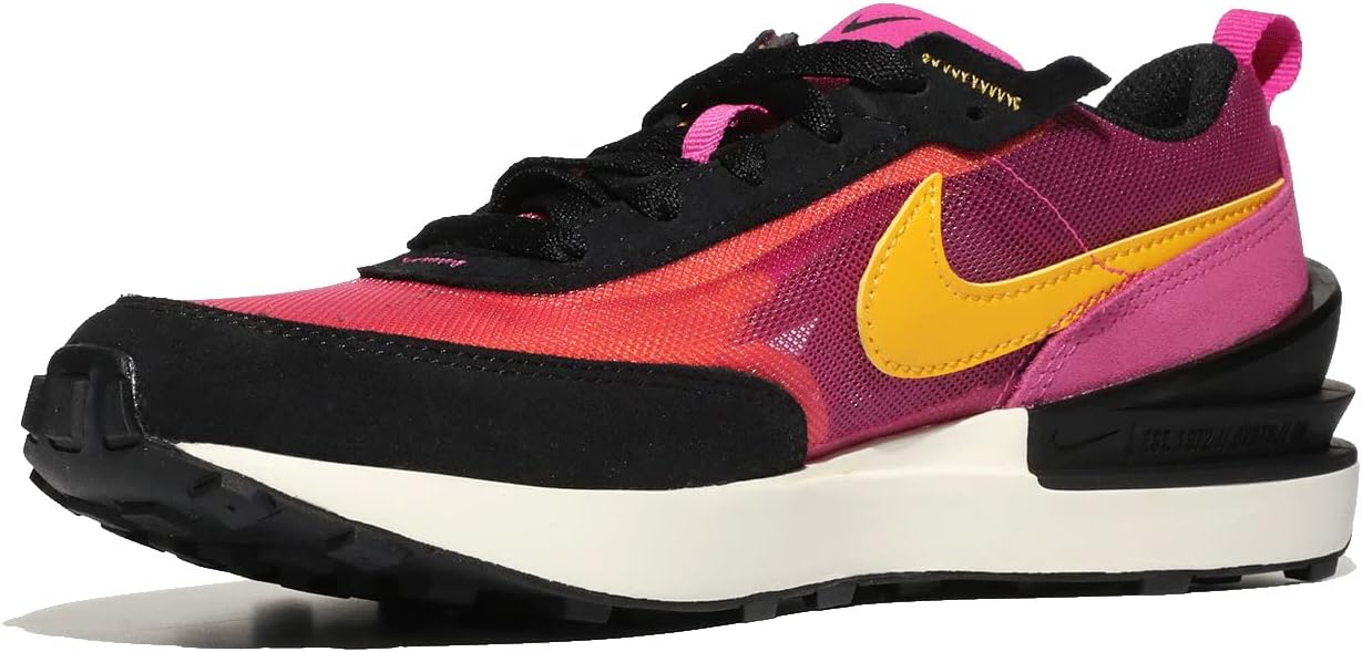 

Кроссовки Nike Waffle One, цвет Active Fuchsia/University Gold/Black