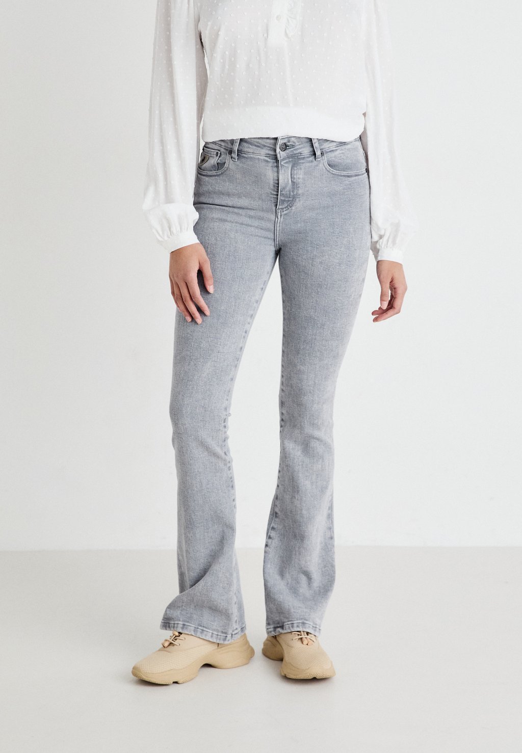 

Джинсы Bootcut RAVAL LOIS Jeans, цвет Caspar Graphite