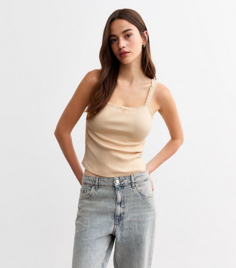 

Топ-топ Off White с оборками New Look, белый