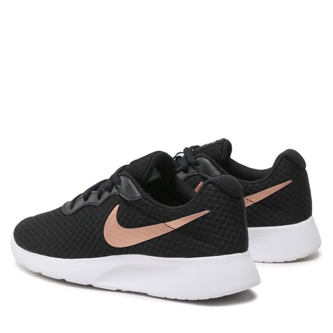 Кроссовки Nike Tanjun, черный — фото 3