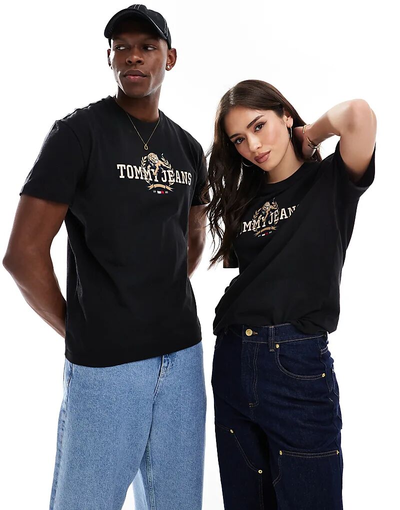 

Футболка унисекс с университетским принтом Tommy Jeans черного цвета