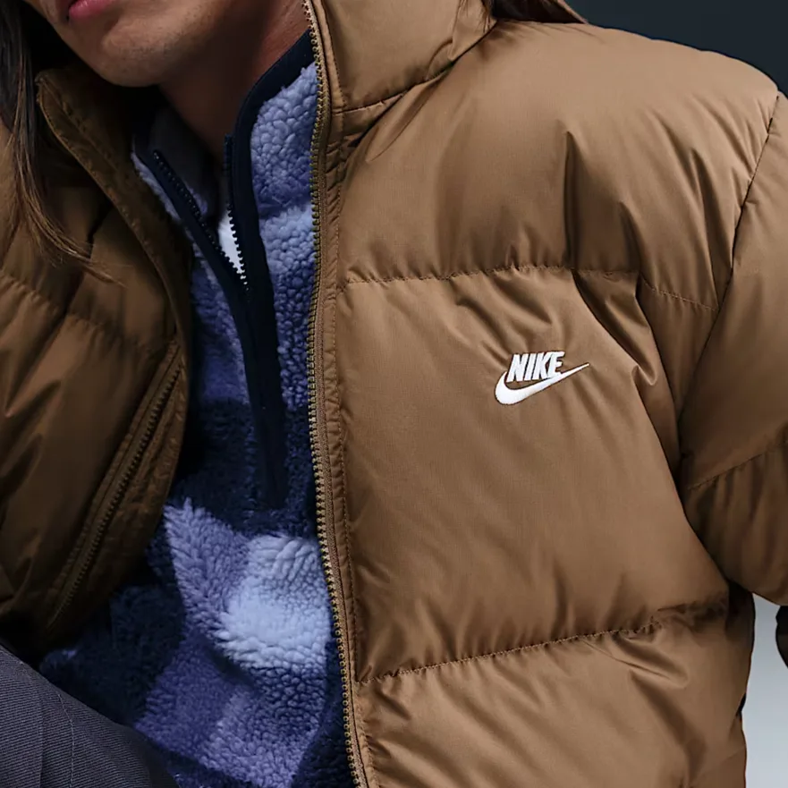 Куртка пуховая мужская Sportswear Club FW/AW25 Nike, Moss Wood Brown/White — фото 4