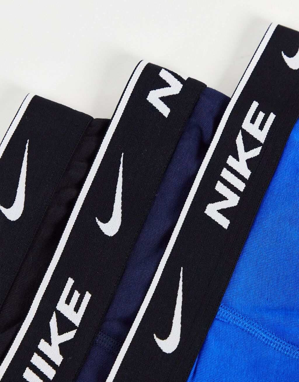 Набор из трех хлопковых эластичных плавок Nike черного/темно-синего цвета — фото 3