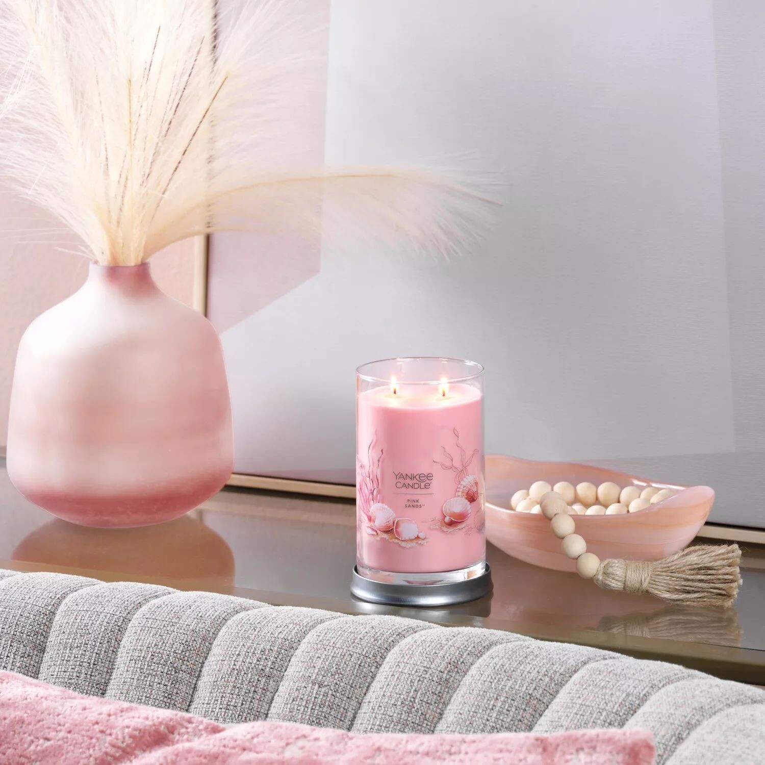 

Yankee Candle Pink Sands Signature стаканная свеча с 2 фитилями