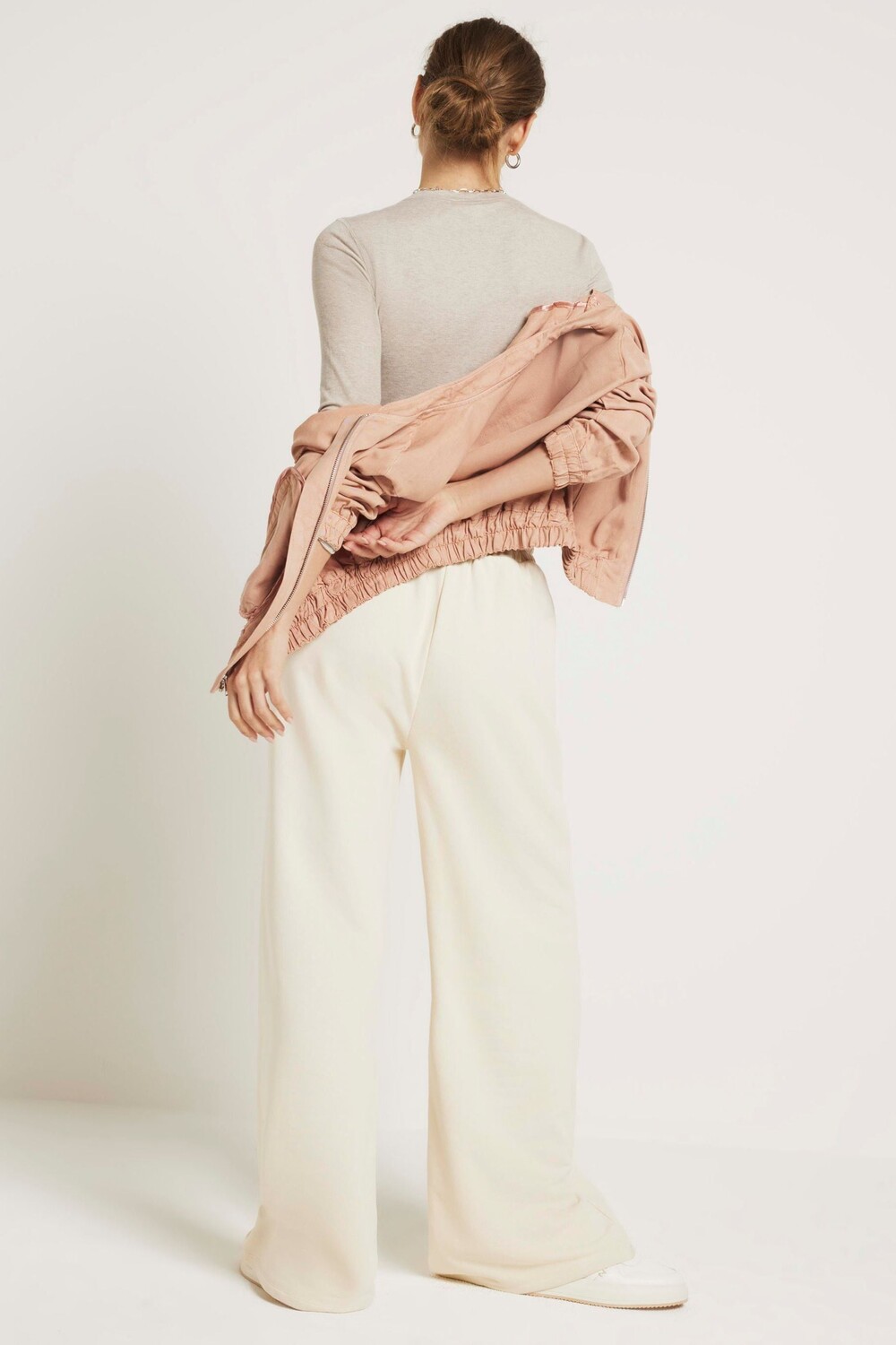 

Бомбер из лиоцелла в стиле кэжуал River Island, розовый