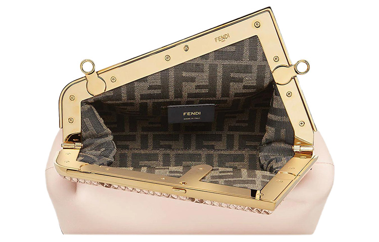 FENDI Женская кожаная сумка через плечо с одним ремнем малого размера светло-бежевая — фото 4