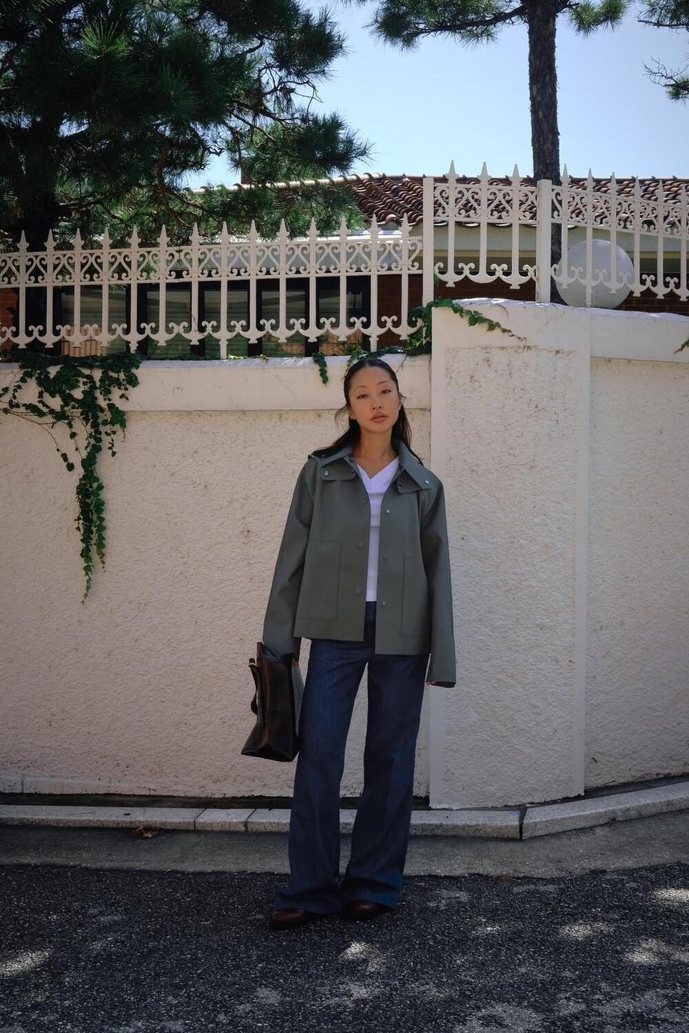 

Водонепроницаемая прорезиненная куртка ZARA, темный хаки