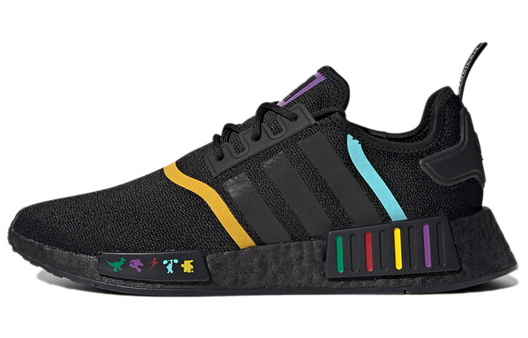 

Кроссовки Pixar x Adidas NMD R1, черный