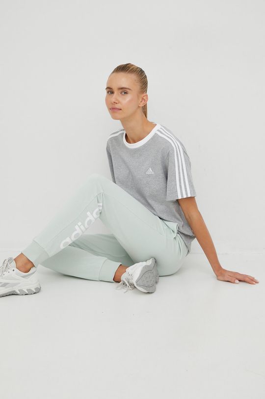 

Хлопковая футболка adidas, серый