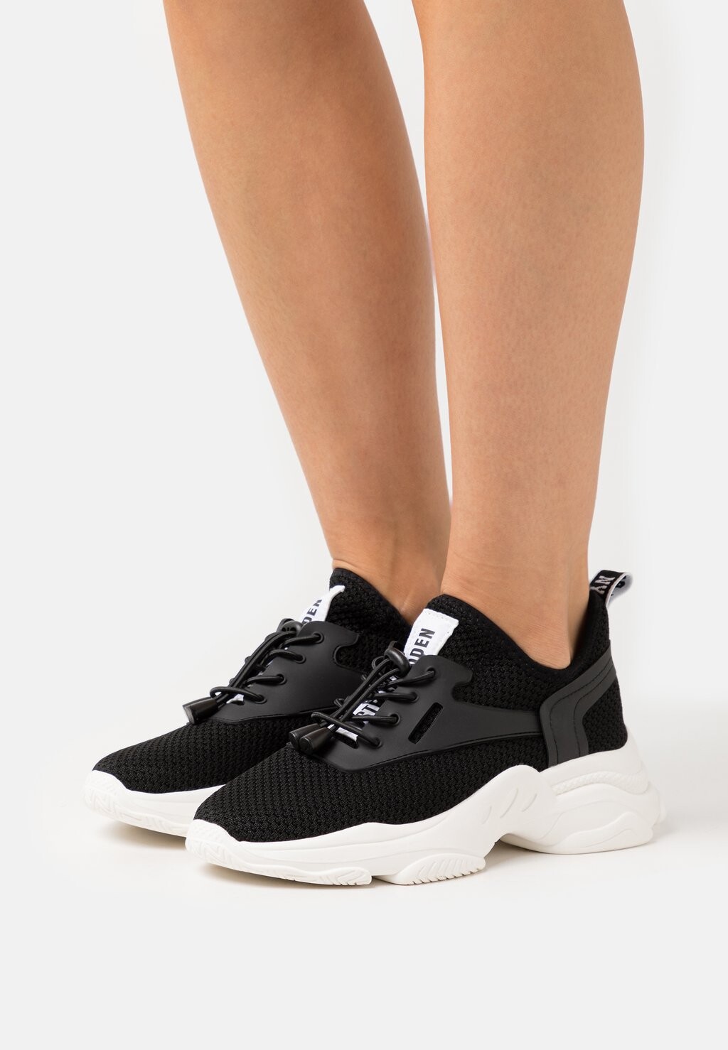 

Кроссовки Steve Madden, черный