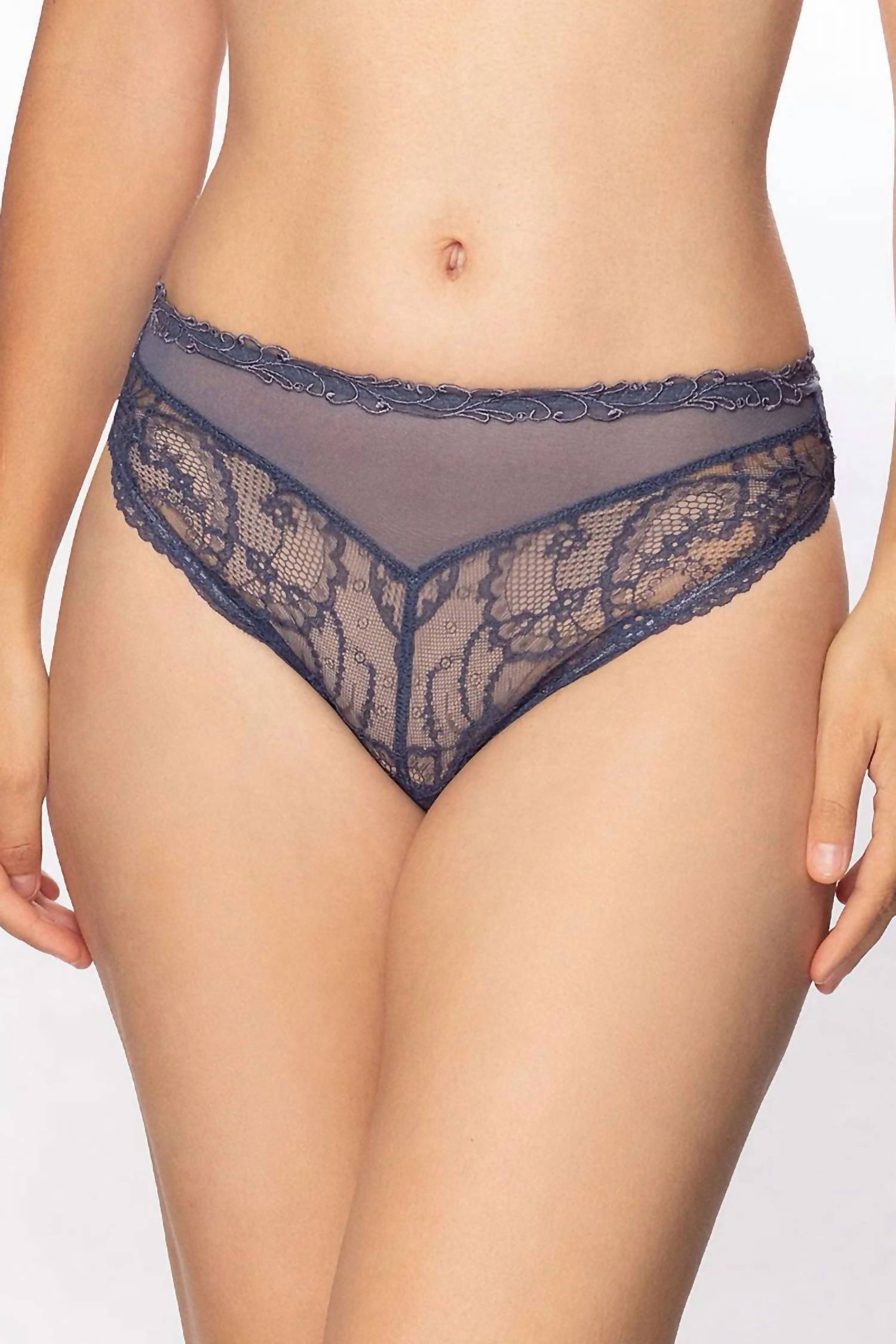 

Soir De Venise Итальянские трусы в темно-синем цвете Lise Charmel