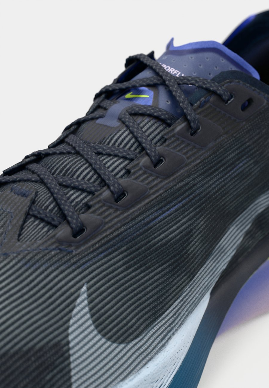 Кроссовки Nike Performance ZOOMX VAPORFLY NEXT% 4, Obsidian/White/Persian Violet/Green Abyss/Doll/Volt Ice/Dark Blue — фото 3