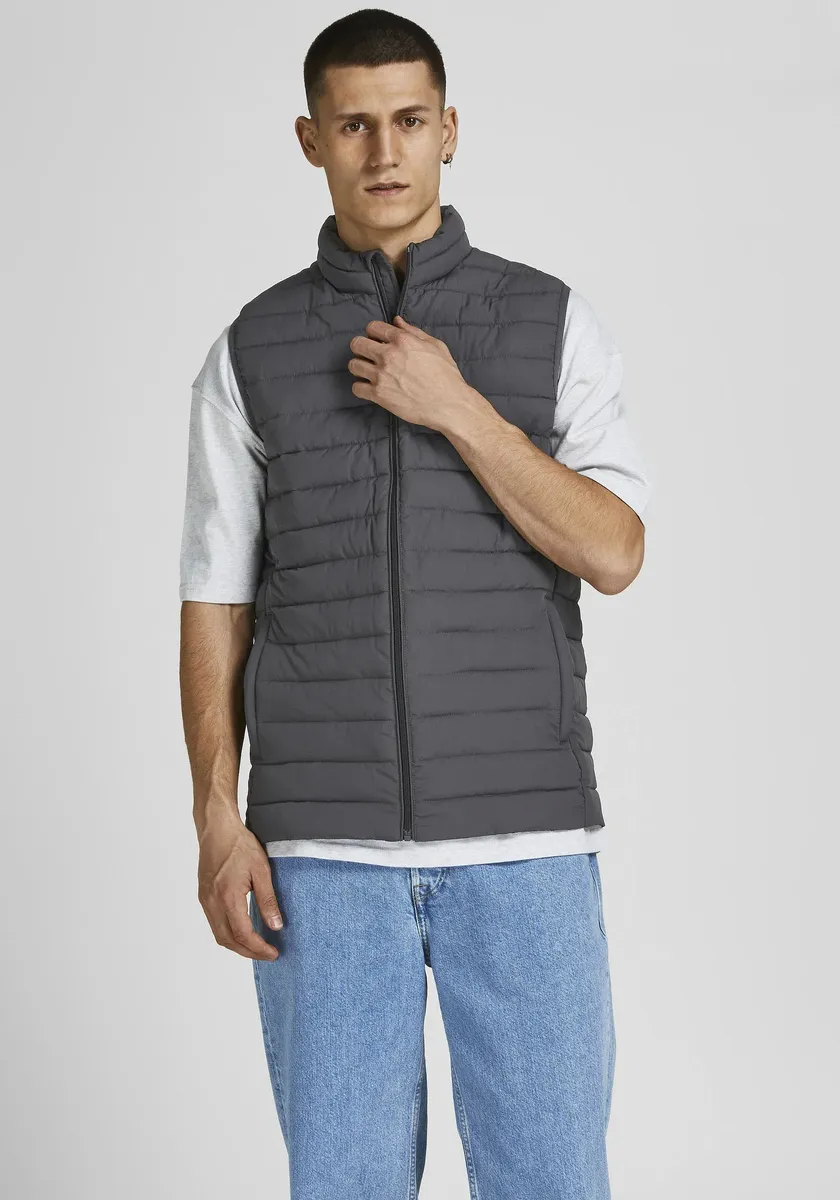 

Стеганый жилет Jack & Jones "RECYCLE BODYWARMER", цвет Asphalt