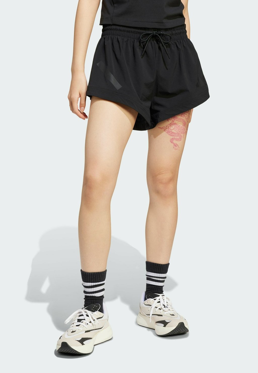

Шорты Z.N.E. WOVEN Adidas Sportswear, черный