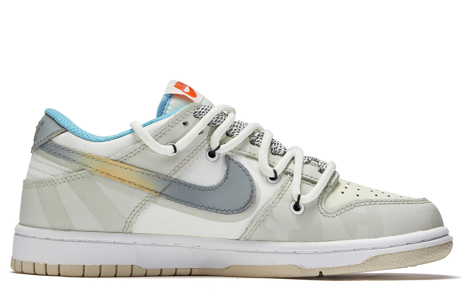 

Кроссовки Nike Dunk Skateboarding Shoes Women's Low-top Grey/white/green, зеленый