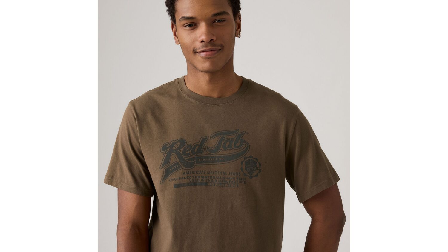 Футболка свободного кроя с короткими рукавами и принтом Levi's, Red Tab Alumni Rain Drum - Brown — фото 4