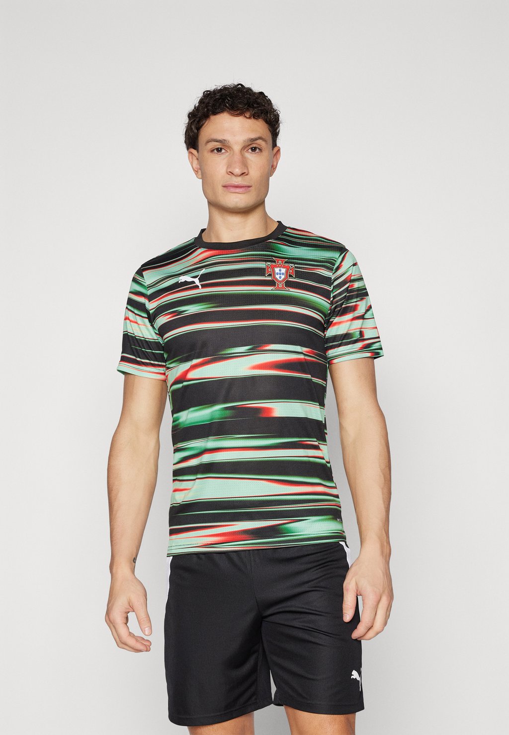 

Футболка PORTUGAL PRE-MATCH Puma, черный
