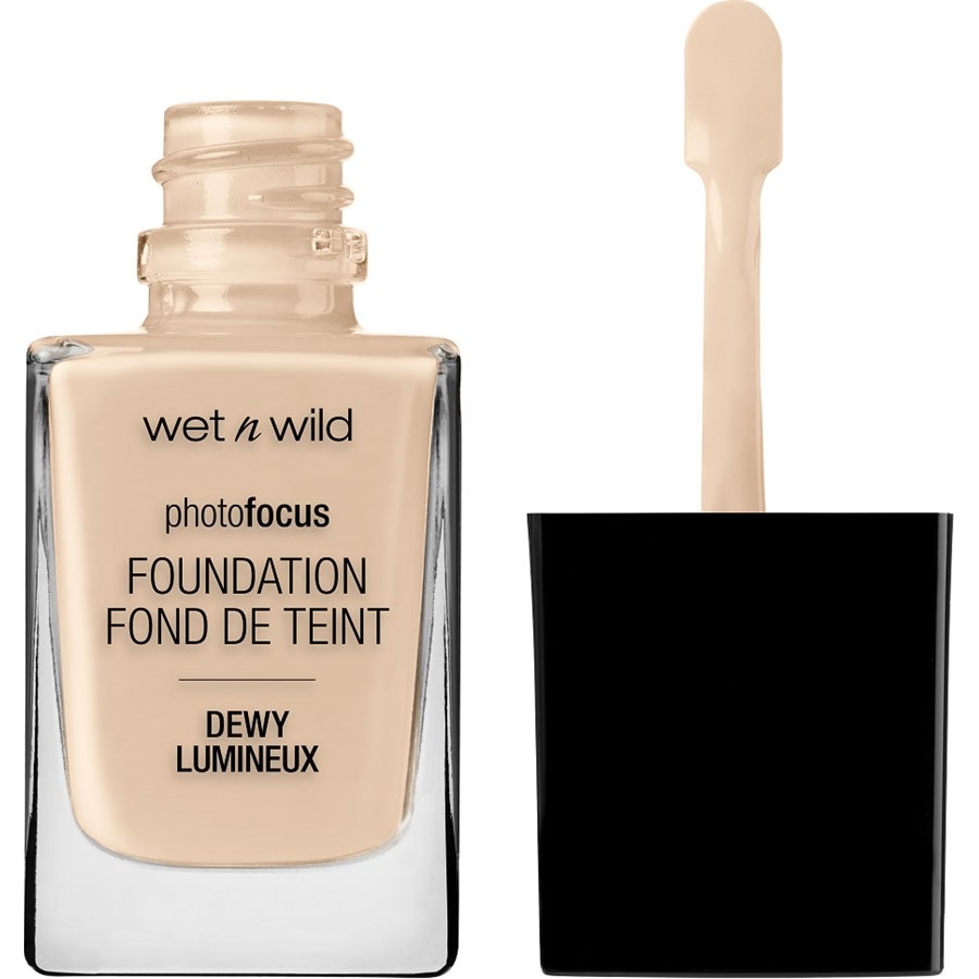 

Тональная основа wet n wild Foundation Dewy, Soft Ivory / 130 g