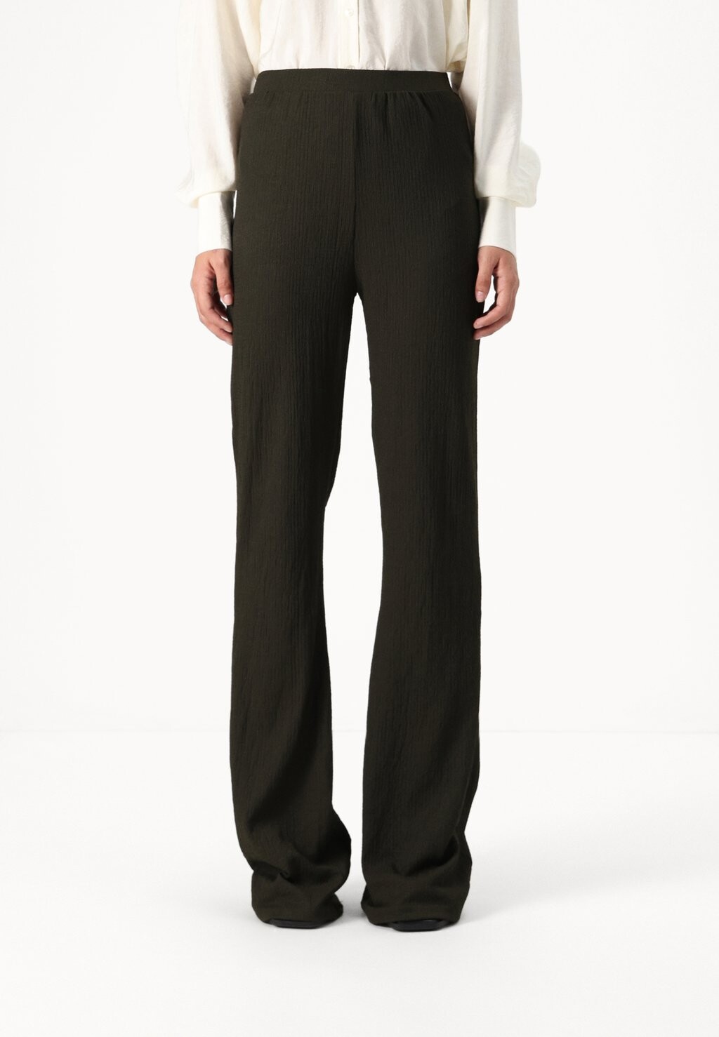 

Брюки ONLHILLARY PANT ONLY Tall, темно-зеленый