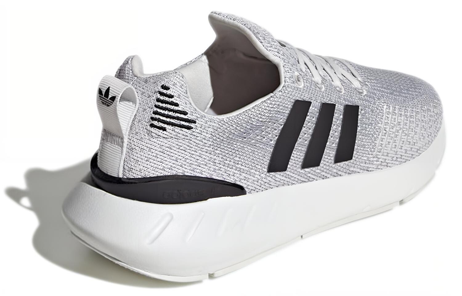 Adidas originals Swift Run 22 Кроссовки женские — фото 4