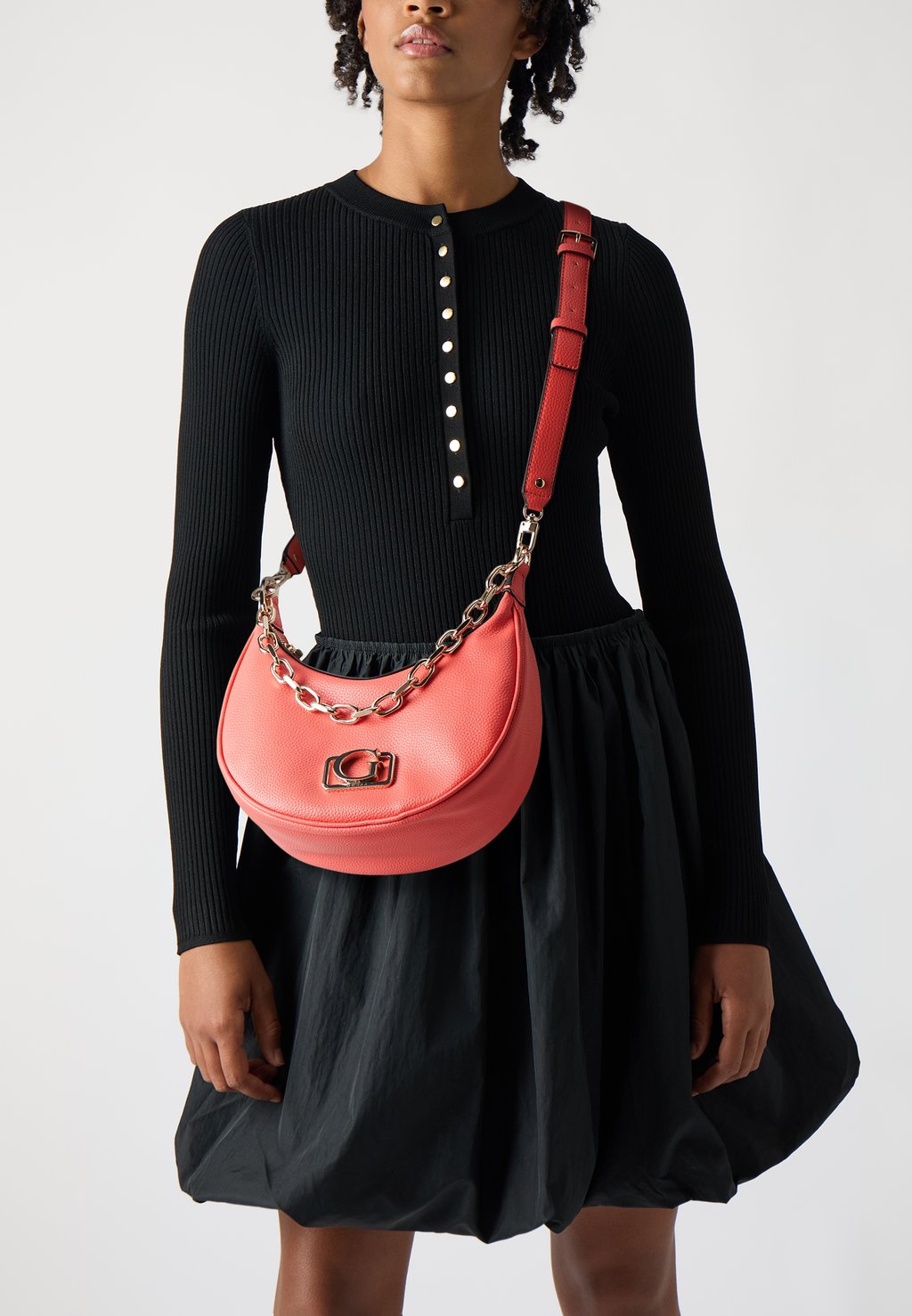 

Сумка CIRCE SHOULDER BAG Guess, оранжевый