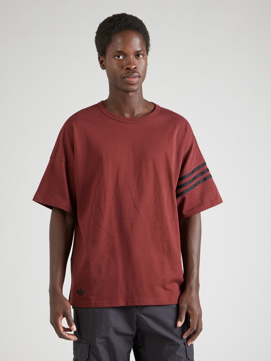 Классическая футболка ADIDAS ORIGINALS Shirt NEUCLASSICS, цвет ruby red — фото 2