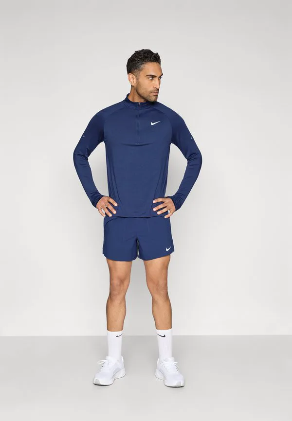 Спортивные шорты stride Nike Performance, Midnight Navy/Reflective Silver-Coloured — фото 2