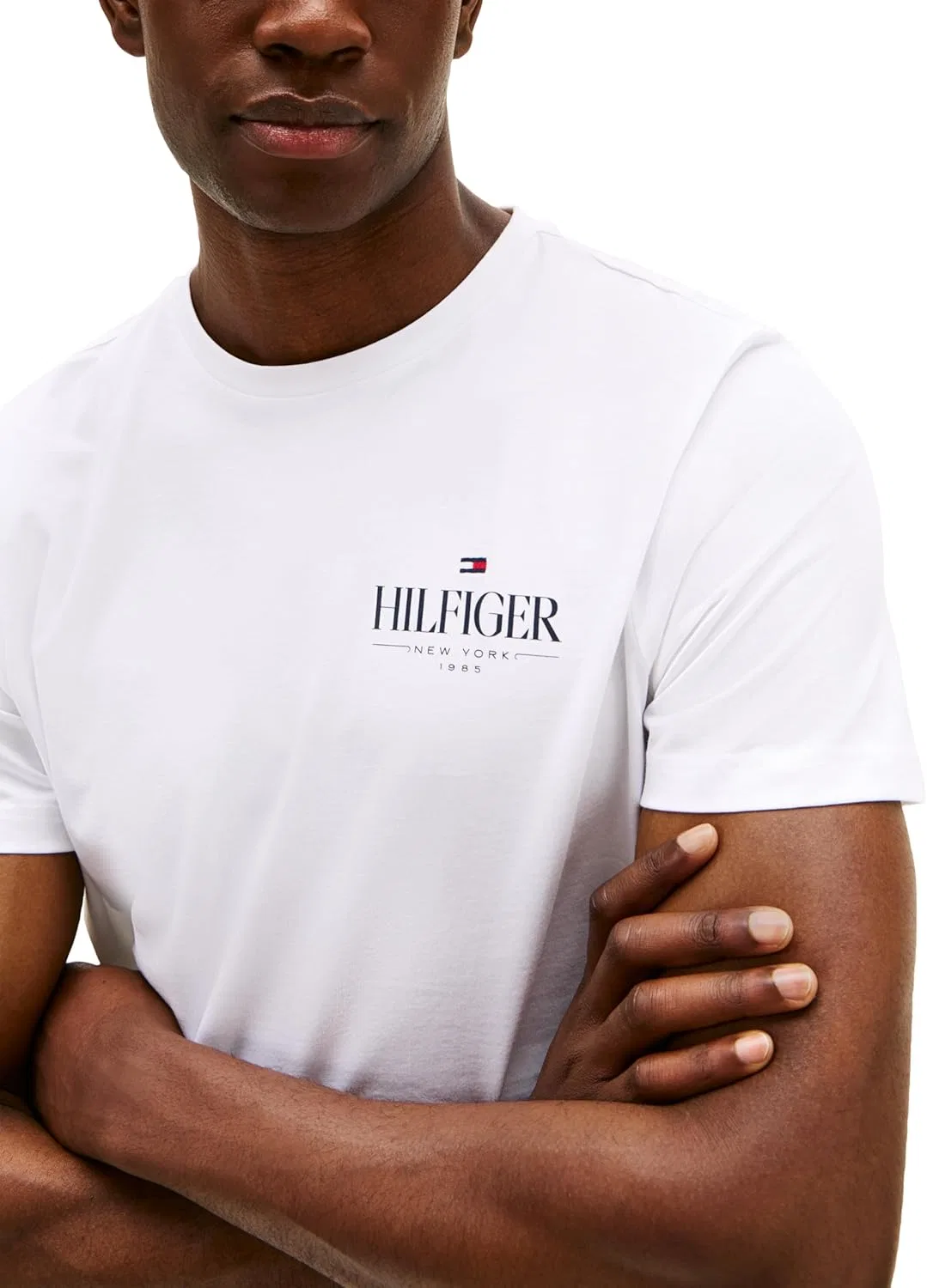 Мужская хлопковая футболка с коротким рукавом Tommy Hilfiger с графическим принтом и вышитым логотипом Stack — фото 2