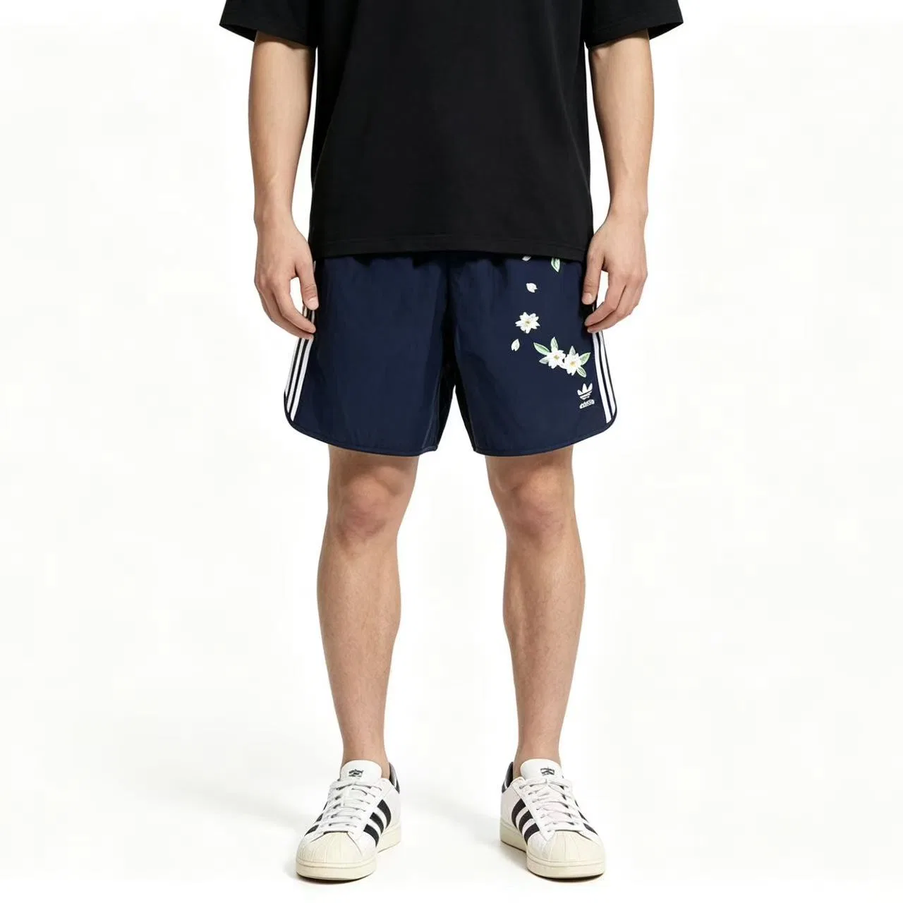 Шорты повседневные Adicolor Classics Adidas Originals темно-синие — фото 4