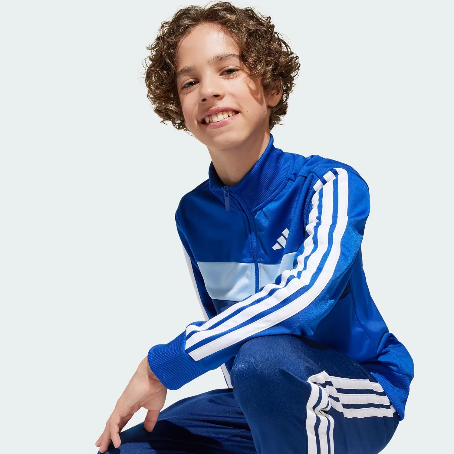 Детский спортивный костюм adidas, цвет Royal Blue / White / Glow Blue — фото 2