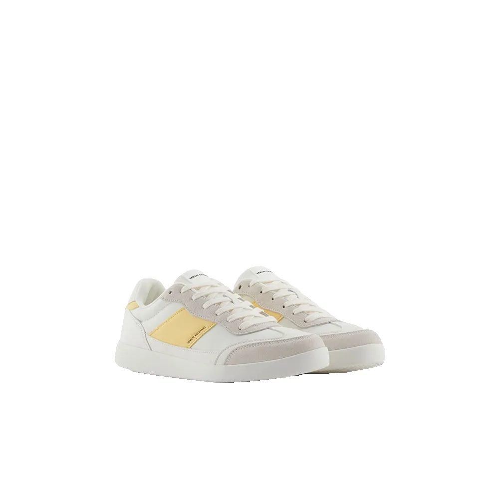

Кроссовки Armani Exchange XUX249_XV947, белый