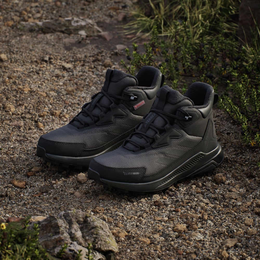 Ботинки Adidas Terrex Anylander CLIMAWARM+ Hiking Shoes, цвет Carbon/Core Black/Grey Six — фото 4