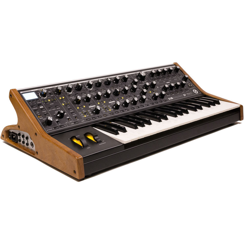 

Синтезатор Moog Subsequent 37 Paraphonic Analog Synthesizer LPS-SUB-006-01