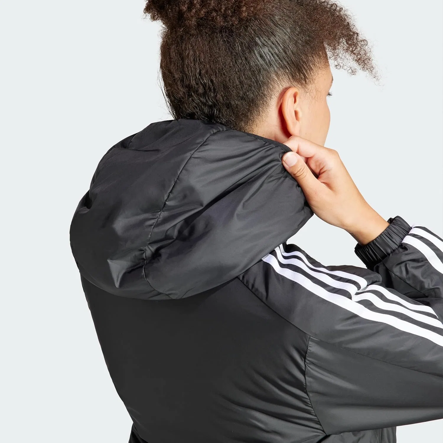 Куртка adidas Essentials 3-Stripes Insulated Hooded, Black — фото 4