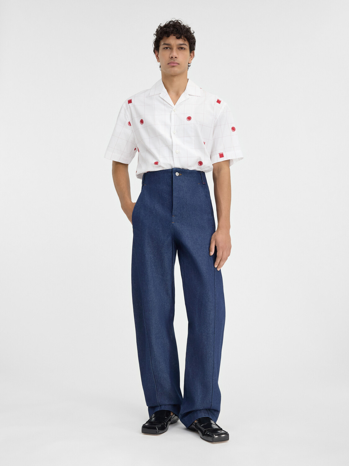 

Изогнутые джинсы JACQUEMUS The Scala de-Nîmes denim pants, темно-синий