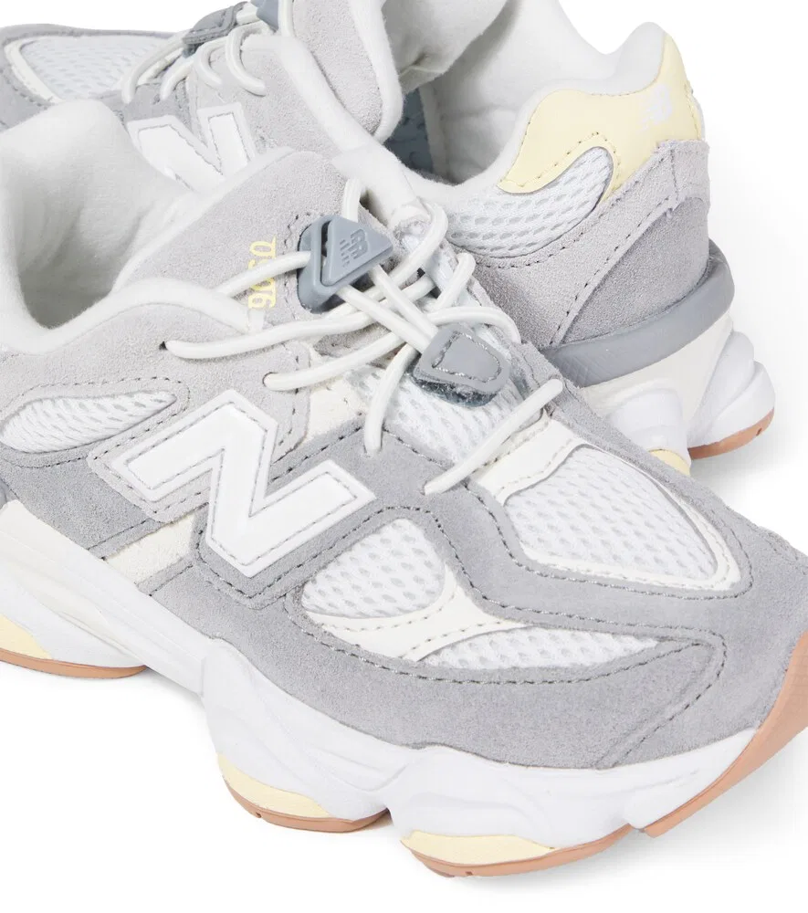 9060 Детские кроссовки из кожи и замши New Balance Kids, серый — фото 4