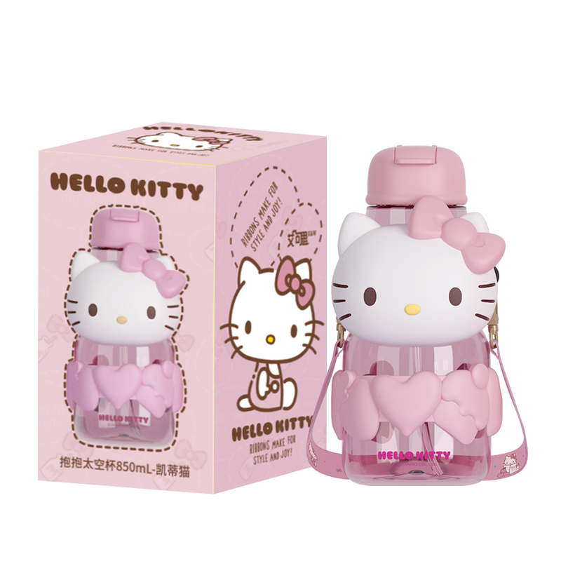 Чашка пластиковая Hello Kitty 850 мл Sanrio, Hug Space Cup-Pochacco+Stickers+Cup Brush — фото 3