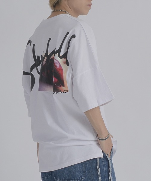 

Футболка с длинными рукавами, оверсайз, с принтом в виде губ RE730, кремовый