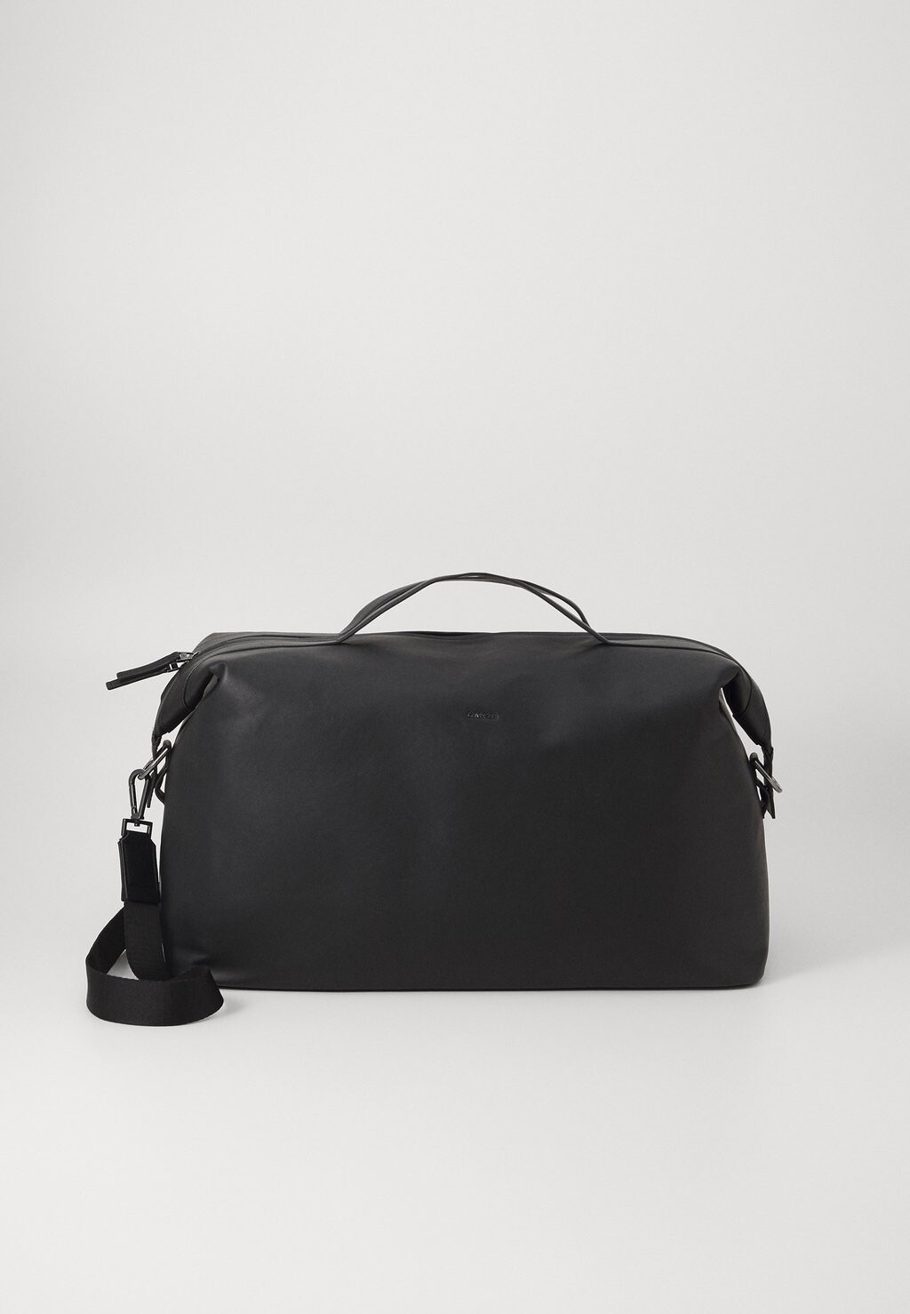

Сумка выходного дня REFINED Calvin Klein, черный