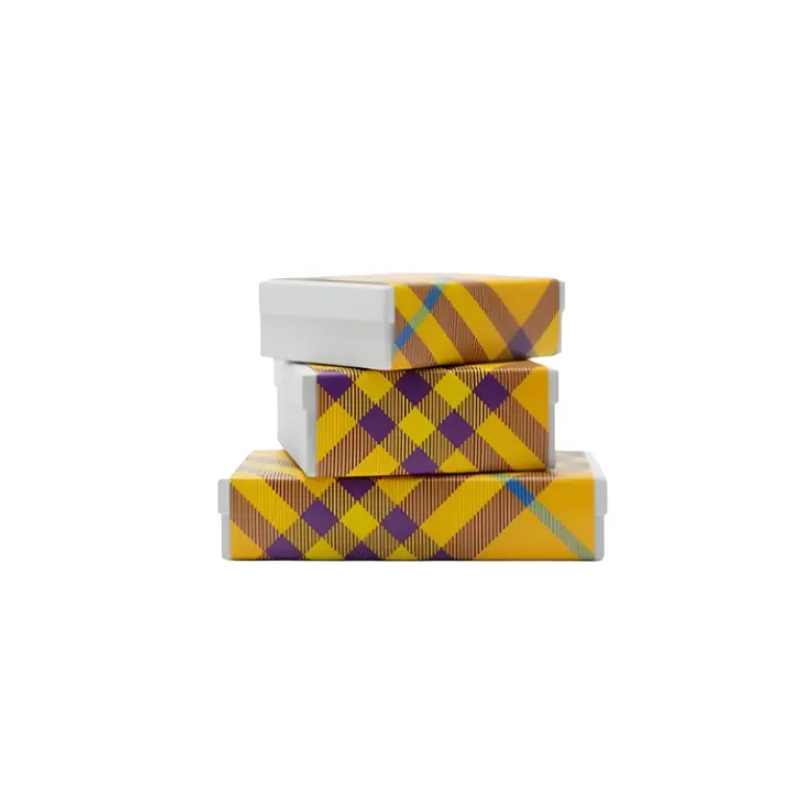 Enamel Radiance Cushion жидкая тональная основа стойкая 30 мл Burberry, n30 — фото 3