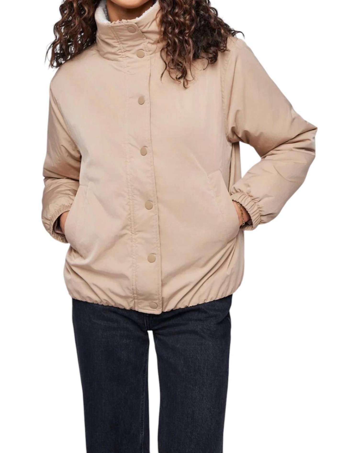 

Пиджак Tory цвета Camel Gentle Fawn